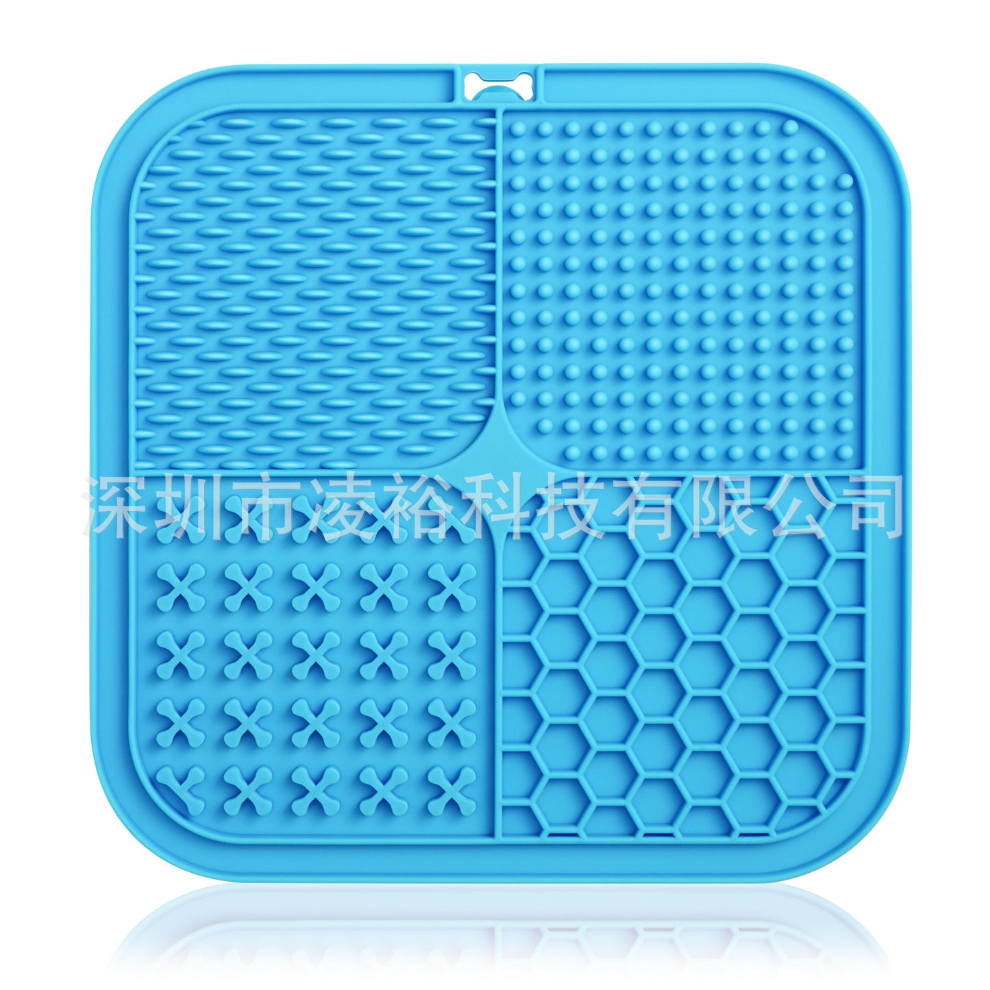 Tapis de léchage Carré, Multi surfaces en silicone avec ventouses 20cm x 20cm