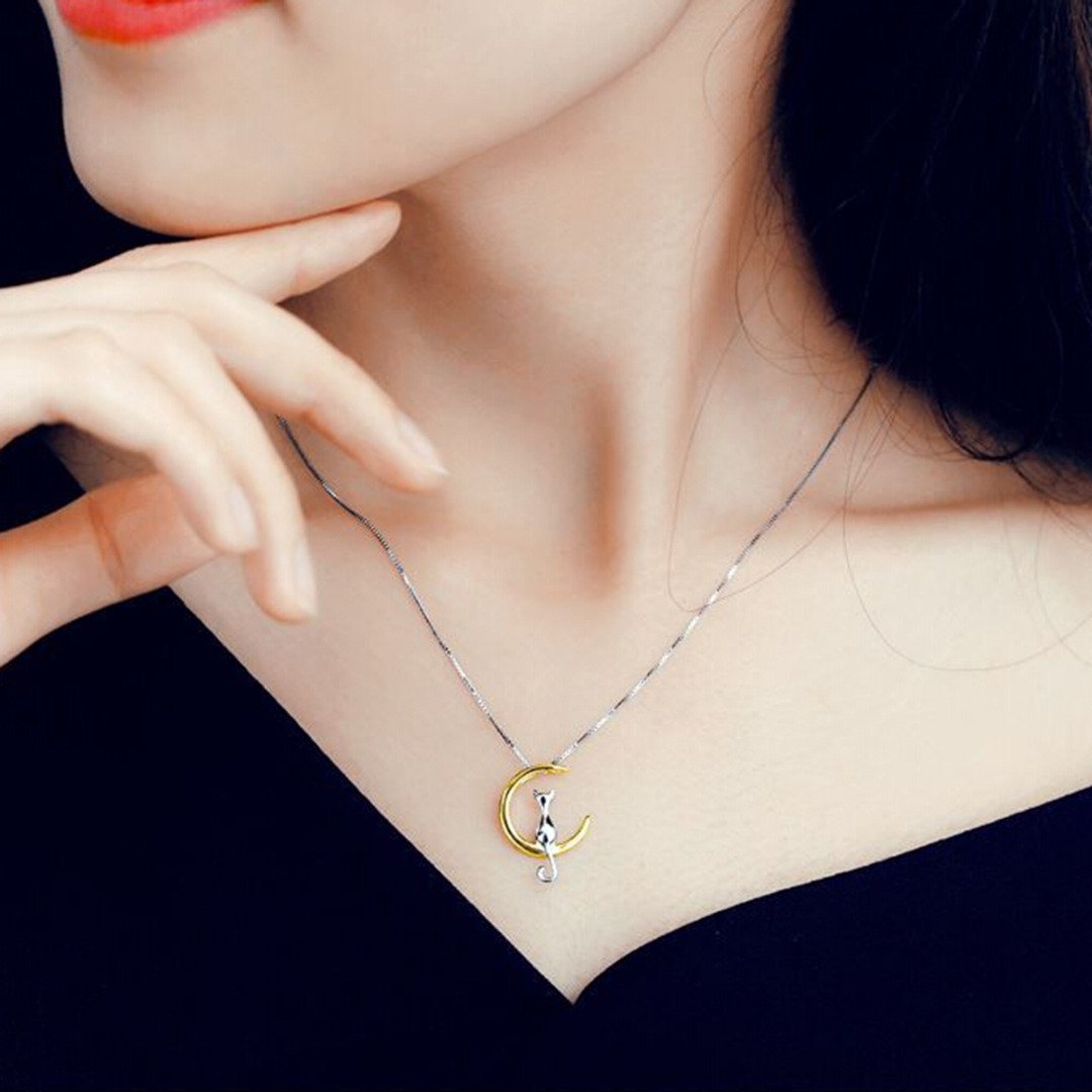 Collier pendentif chat lune
