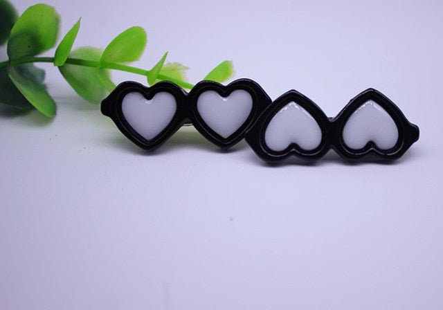 2pcs/1pair Fashion Style Pet Dog Hair Bows Dog Accessories Love Glasses Pet Dog Cat Hair Hairpin pet Accessories Products