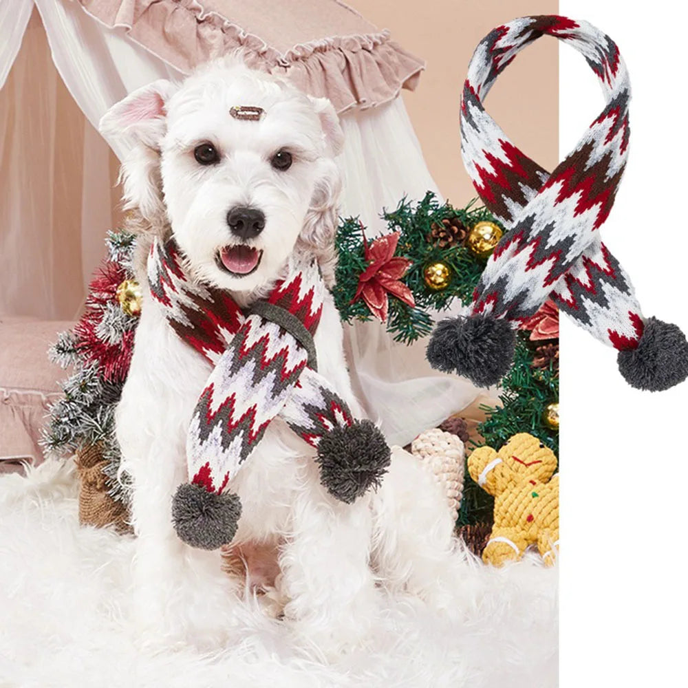 Écharpe de Noël Tricotée pour Chien et Chat - Design Élan et Rayures - Parfaite pour l'Hiver